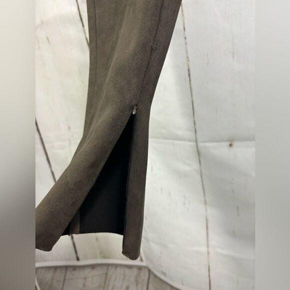 Tahari Brown Ankle Pants - Picture 4 of 13